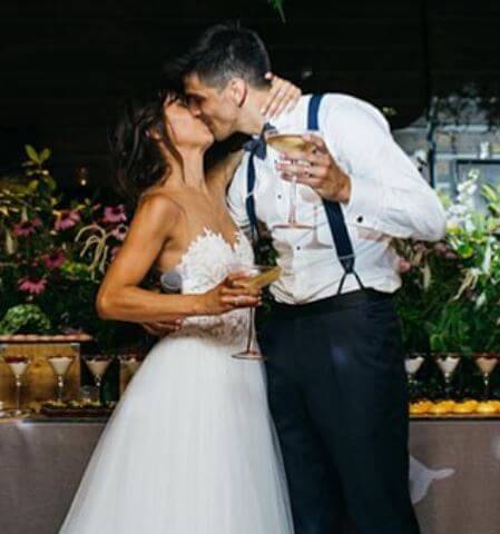 Gerard Moreno with his wife Nuria on their wedding day.